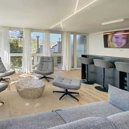 Villa Portugal With Pool & Mountain View Lloret de Mar