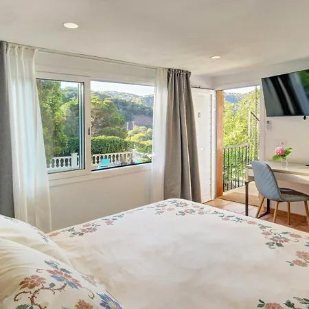 Portugal With Pool & Mountain View Villa *