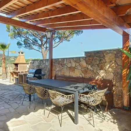 Villa Portugal With Pool & Mountain View