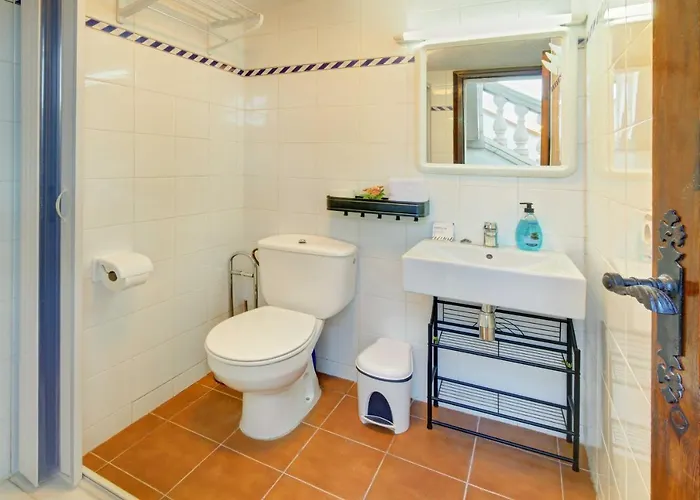 Portugal With Pool & Mountain View Villa Lloret de Mar